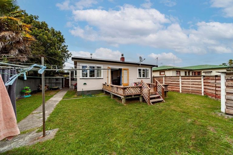 Photo of property in 160 Nuffield Avenue, Marewa, Napier, 4110
