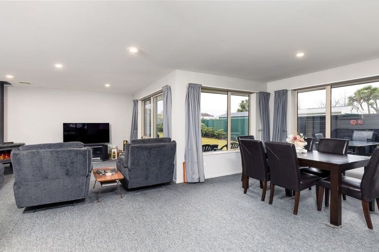 Photo of property in 8 Studholme Street, Waimate, 7924