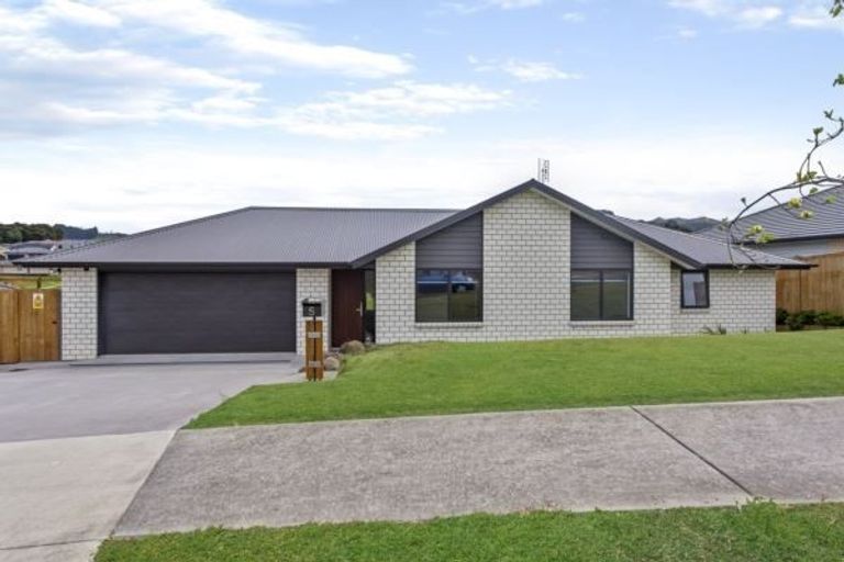 Photo of property in 5 Springburn Place, Pokeno, 2402