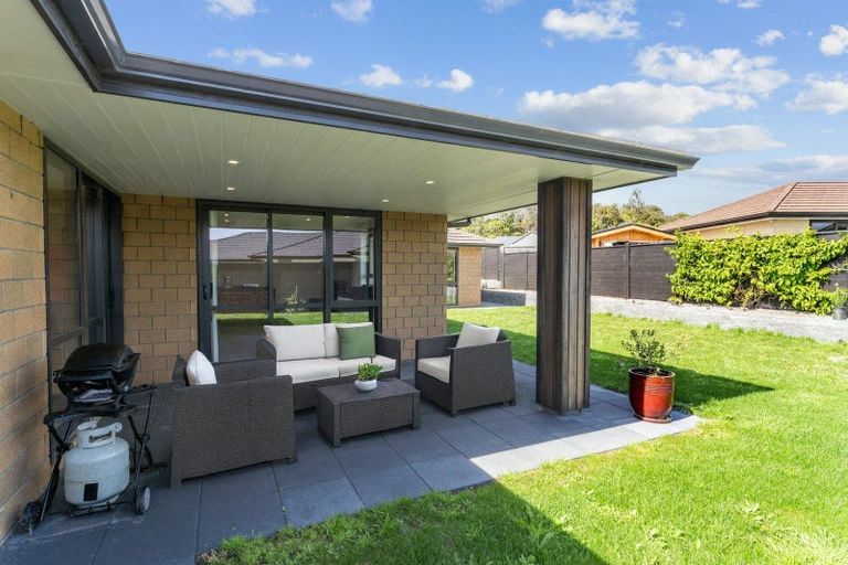 Photo of property in 161 Karuhiruhi Street, Waikanae, 5036