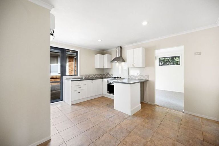 Photo of property in 51 Carrington Avenue, Hillcrest, Hamilton, 3216