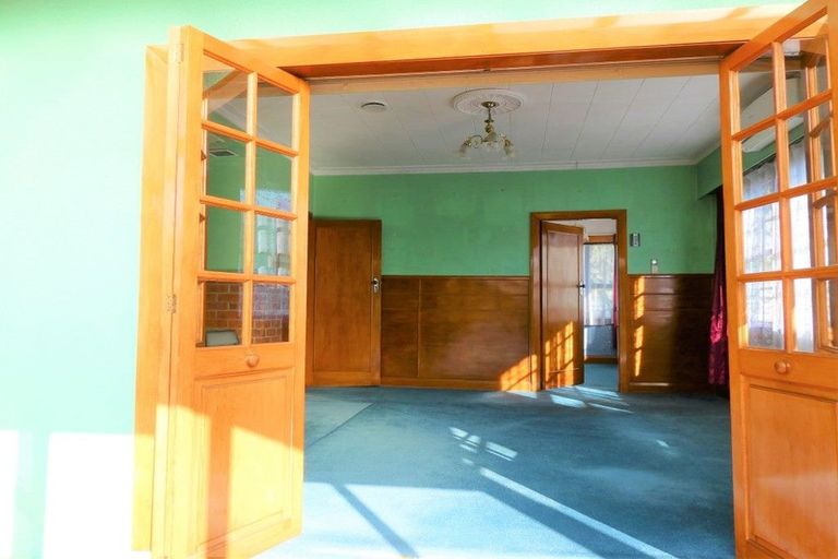 Photo of property in 105 Marlborough Street, Greymouth, 7805