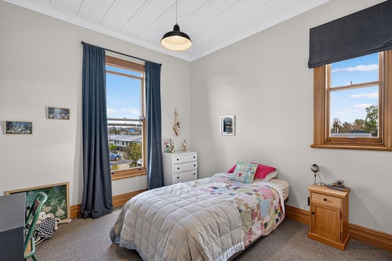 Photo of property in 302 Lyndon Road West, Hastings, 4122