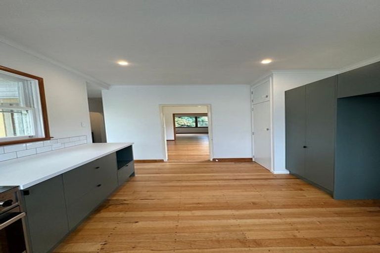 Photo of property in 23 Marian Drive, Inner Kaiti, Gisborne, 4010