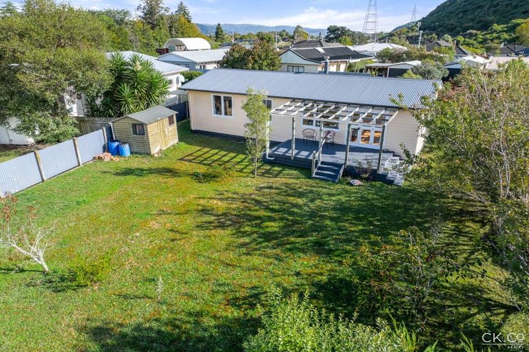 Photo of property in 63f Black Beech Street, Birchville, Upper Hutt, 5018