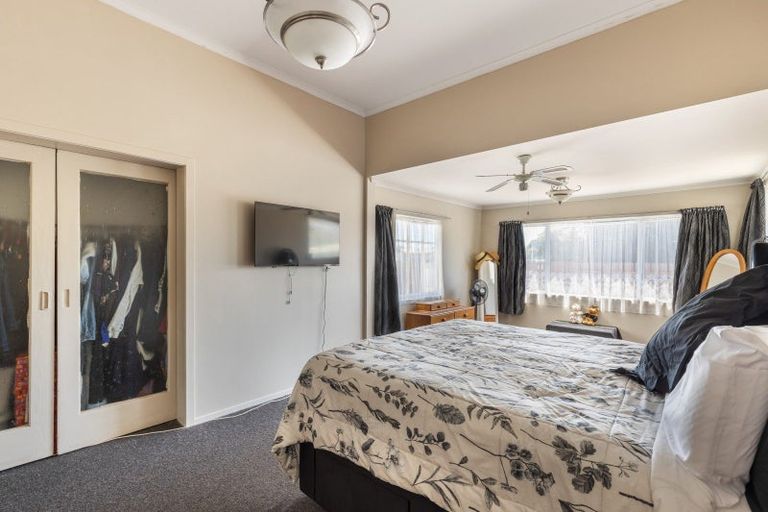 Photo of property in 9 Parris Street, Waitara, 4320