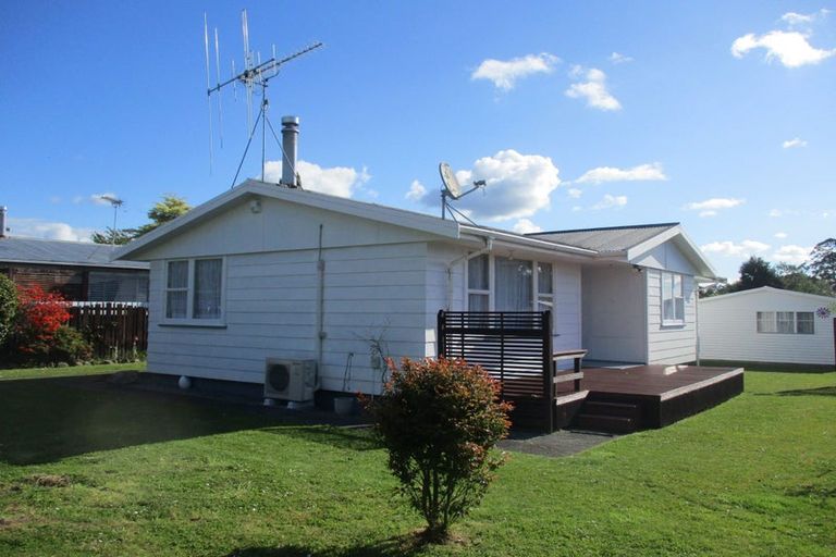 Photo of property in 22 Thompson Street, Tokoroa, 3420