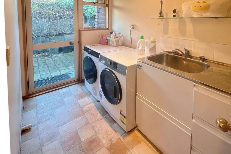 Photo of property in 12 Rempstone Drive, Halswell, Christchurch, 8025