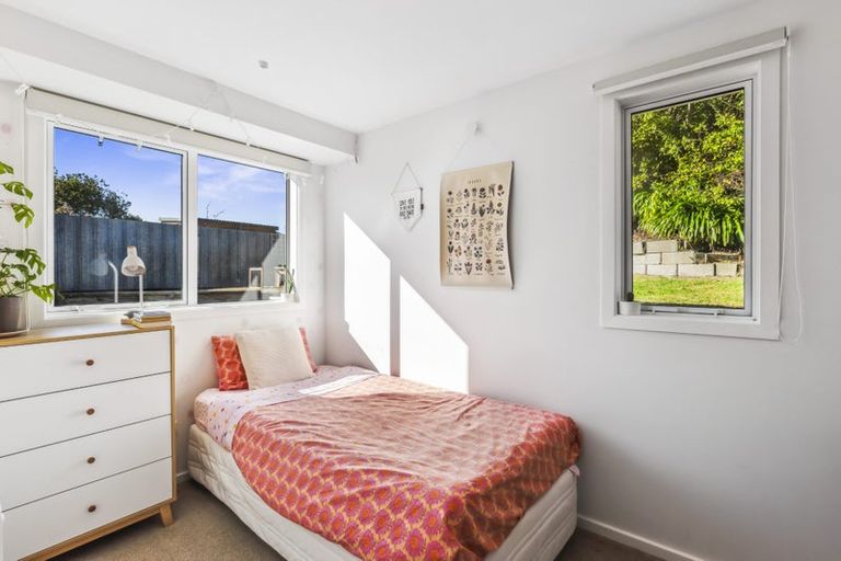 Photo of property in 6 Moa Road, Raumati Beach, Paraparaumu, 5032