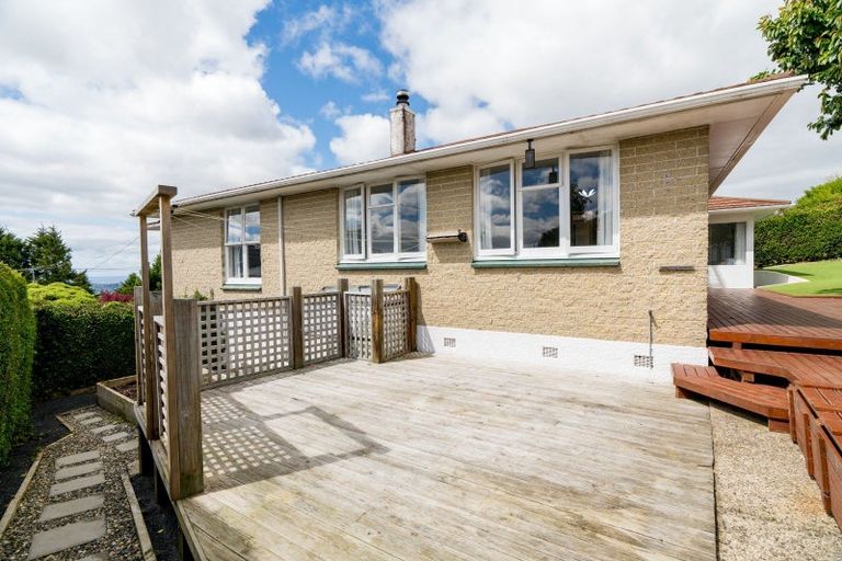 Photo of property in 18 Hanlon Street, Halfway Bush, Dunedin, 9010