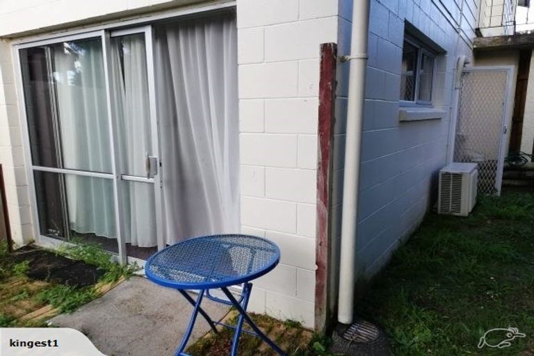 Photo of property in 73 Awaruku Road, Torbay, Auckland, 0630