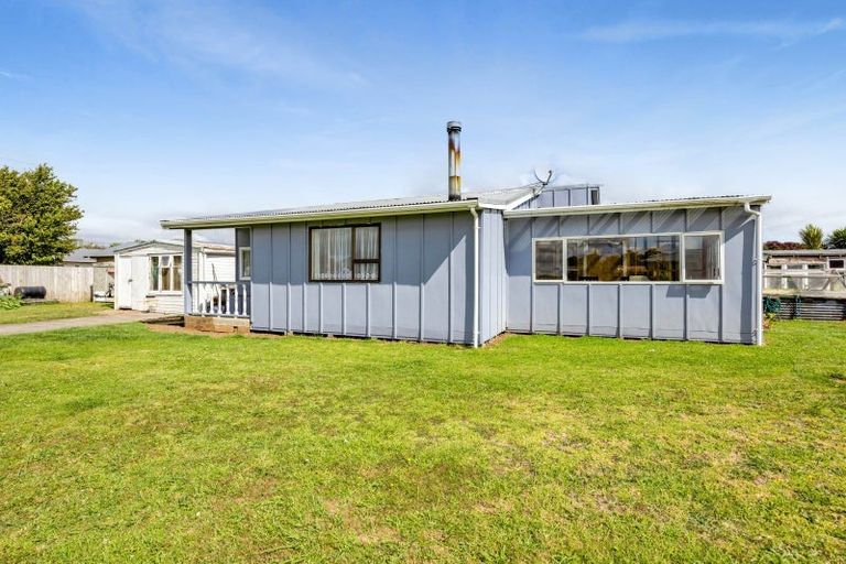 Photo of property in 4 Von Tempsky Street, Normanby, Hawera, 4614