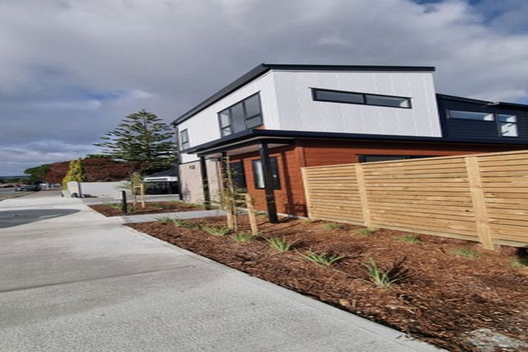 Photo of property in 1/564 High Street, Boulcott, Lower Hutt, 5010