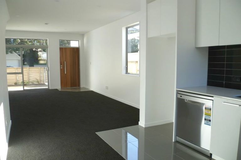 Photo of property in 6/59 The Parade, Island Bay, Wellington, 6023