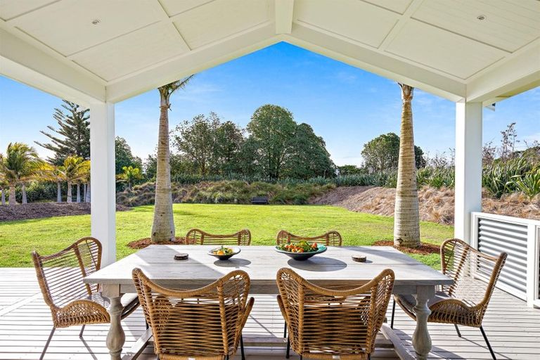 Photo of property in 316 Omaha Flats Road, Tawharanui Peninsula, Warkworth, 0986