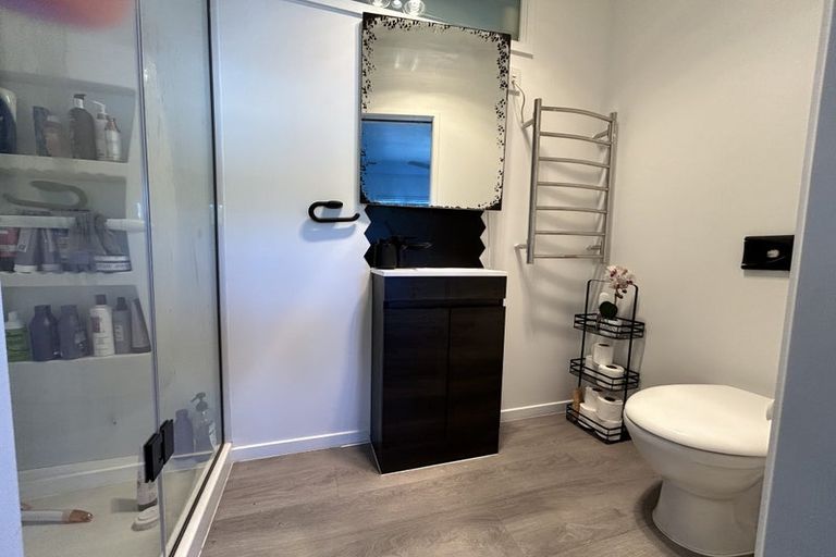 Photo of property in 24 Springtime Crescent, Stanmore Bay, Whangaparaoa, 0932