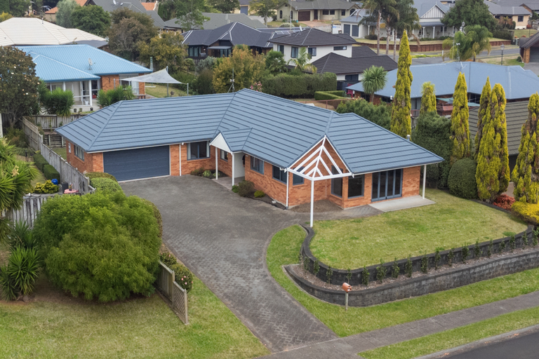 Photo of property in 2 Cedar Way, Morrinsville, 3300