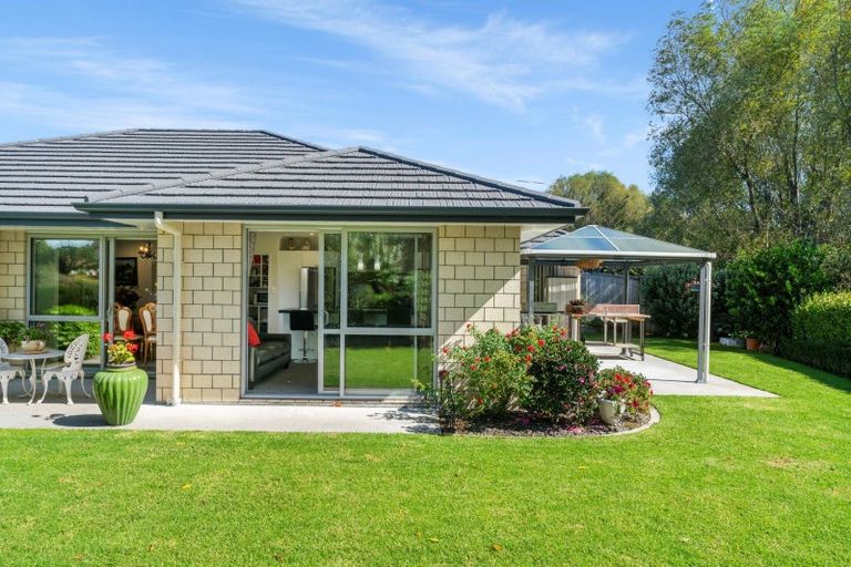 Photo of property in 60 Fairfax Crescent, Pyes Pa, Tauranga, 3112