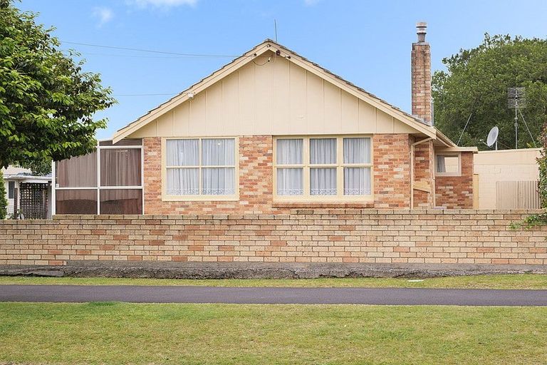 Photo of property in 8a Carisbrooke Street, Katikati, 3129