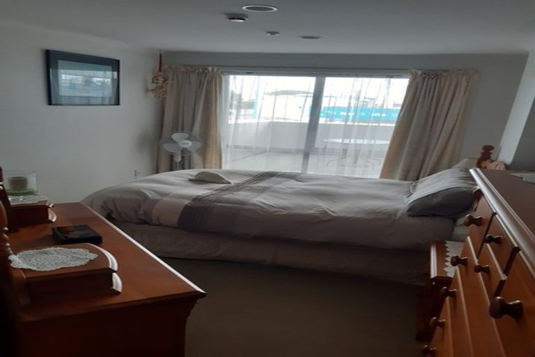 Photo of property in Paramount Apartments, 2/281 Maunganui Road, Mount Maunganui, 3116