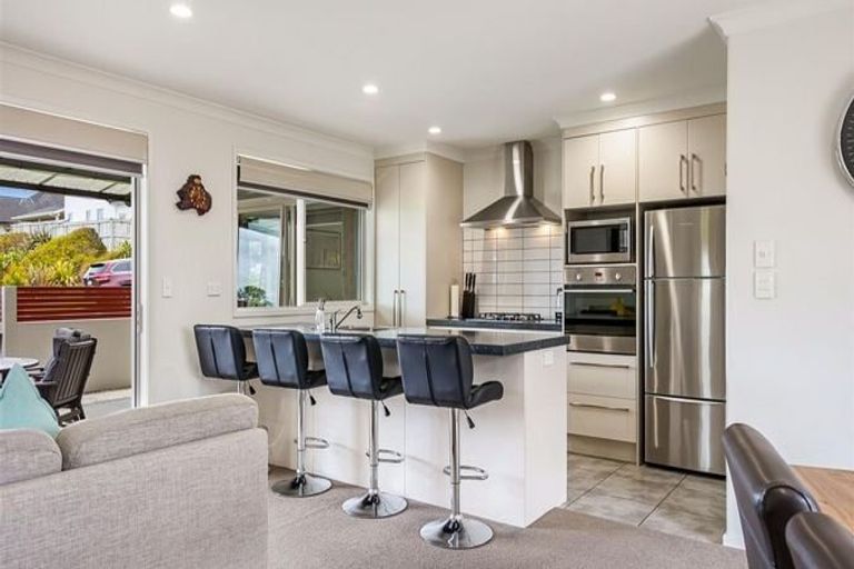 Photo of property in 39 Ridgedale Road, Silverdale, 0932