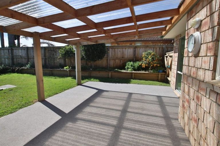 Photo of property in 2 Halyard Loop, Haruru, 0204