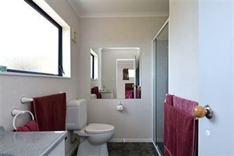 Photo of property in 16 Corwen Avenue, Hairini, Tauranga, 3112