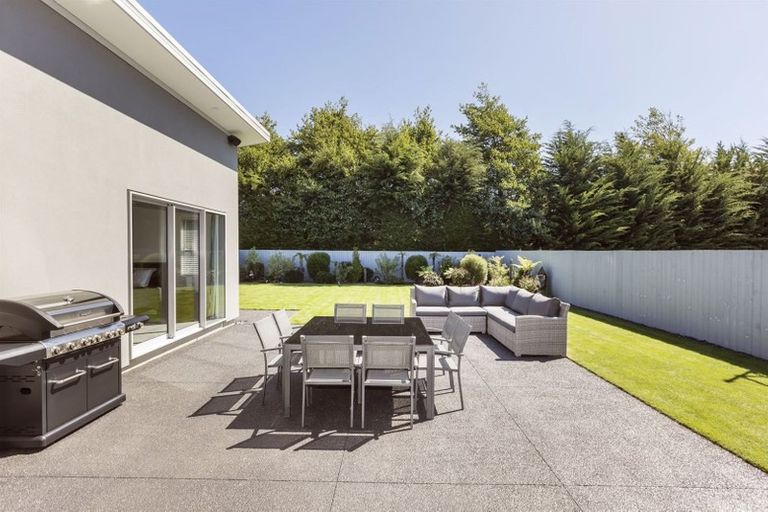 Photo of property in 48 Alexandrina Street, Marshland, Christchurch, 8083