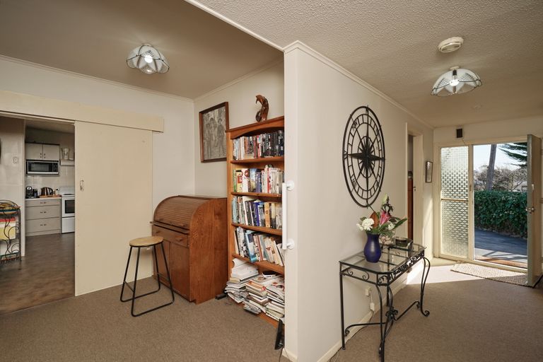 Photo of property in 52 Batten Grove, The Pines Beach, 7630