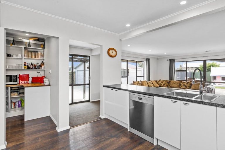 Photo of property in 135 Harold Holt Avenue, Pirimai, Napier, 4112