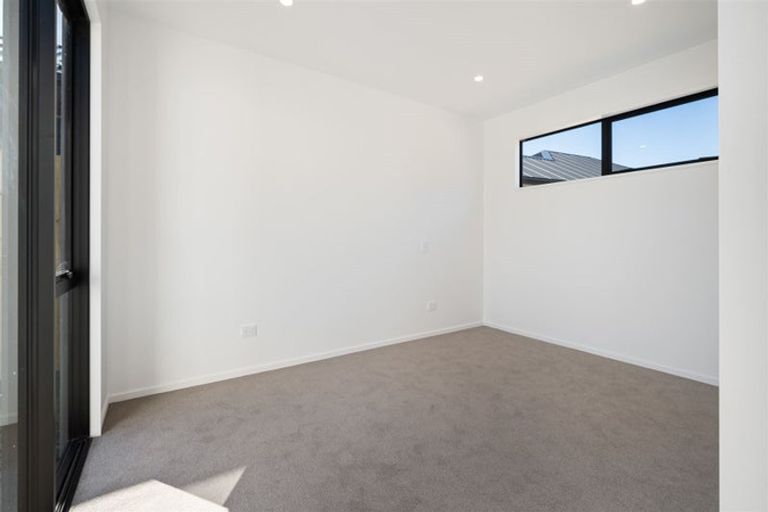 Photo of property in 4 Borthwick Street, Belfast, Christchurch, 8051