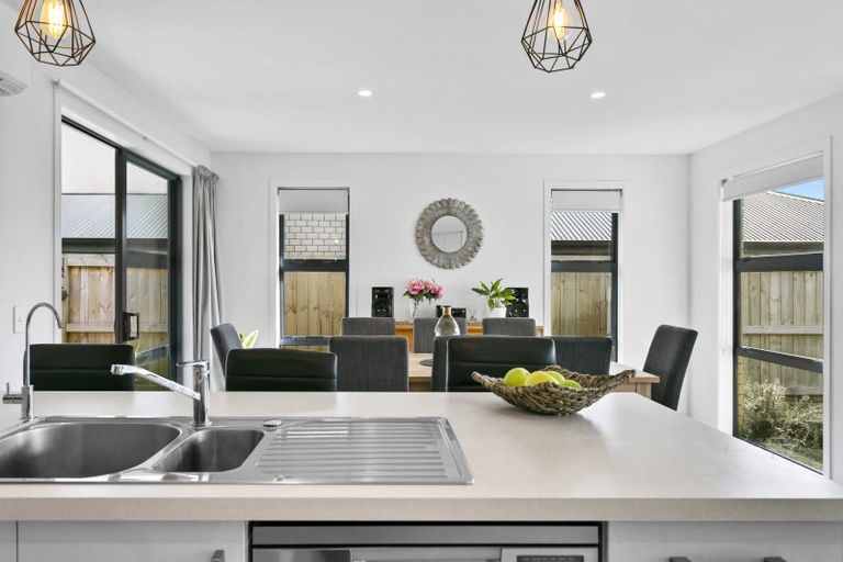 Photo of property in 9 Roto Close, Wharewaka, Taupo, 3330