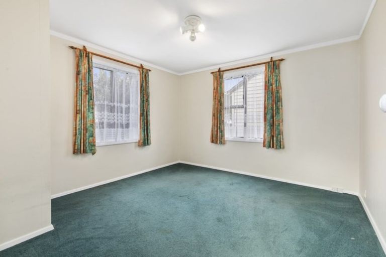 Photo of property in 123 Waddington Drive, Naenae, Lower Hutt, 5011