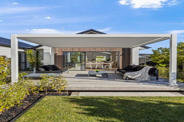 Photo of property in 3 Betsy Lane, Wainui, 0932