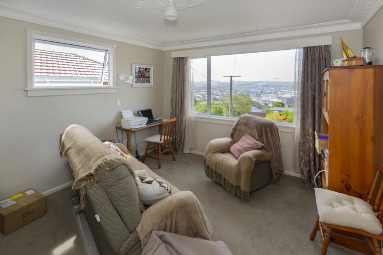 Photo of property in 21 Tamar Street, South Hill, Oamaru, 9400