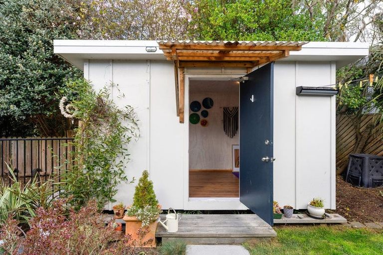 Photo of property in 44 Matai Road, Raumati South, Paraparaumu, 5032