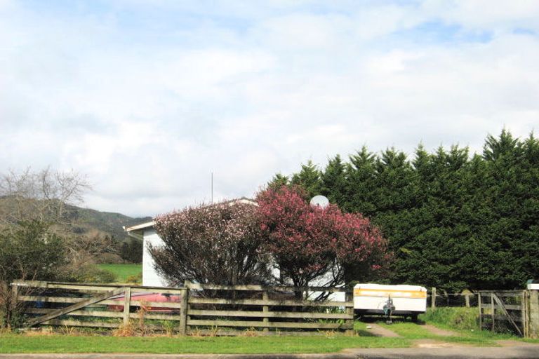 Photo of property in 574 Kapanga Road, Coromandel, 3506