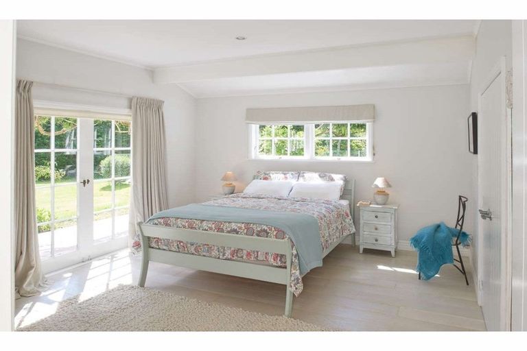 Photo of property in 37 Riverview Road, Kerikeri, 0230