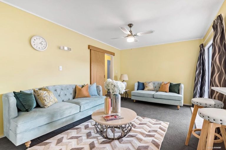 Photo of property in 151 Prince Regent Drive, Farm Cove, Auckland, 2012