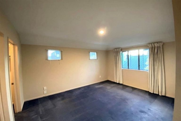 Photo of property in 62 Hewitts Road, Merivale, Christchurch, 8014