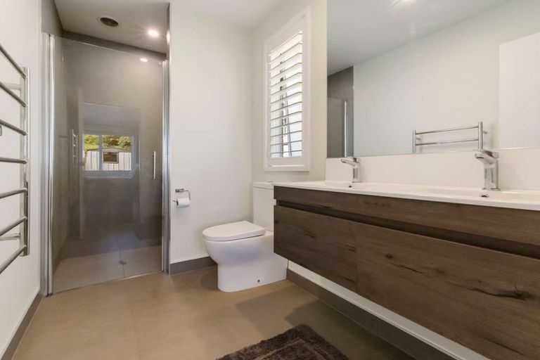 Photo of property in 107 Awataha Crescent, Pyes Pa, Tauranga, 3110