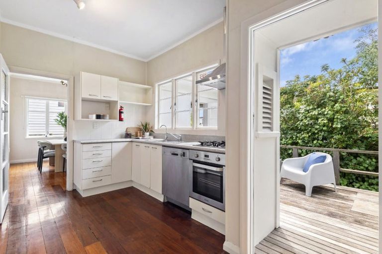 Photo of property in 28a Francis Street, Hauraki, Auckland, 0622