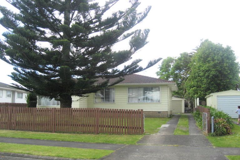Photo of property in 3 Wenlock Place, Manurewa, Auckland, 2102