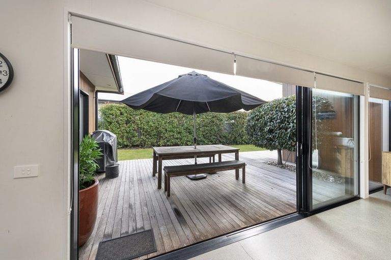 Photo of property in 112 Rob Roy Lane, Wanaka, 9305