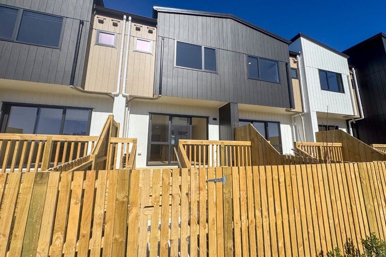 Photo of property in 340d Ormiston Road, Flat Bush, Auckland, 2019