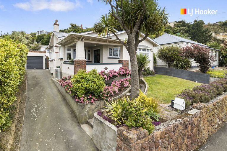 Photo of property in 39 Tainui Road, Tainui, Dunedin, 9013