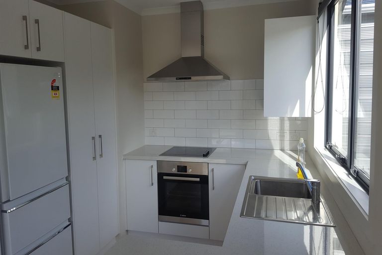 Photo of property in 2 Wicklow Street, Cromwell, 9310