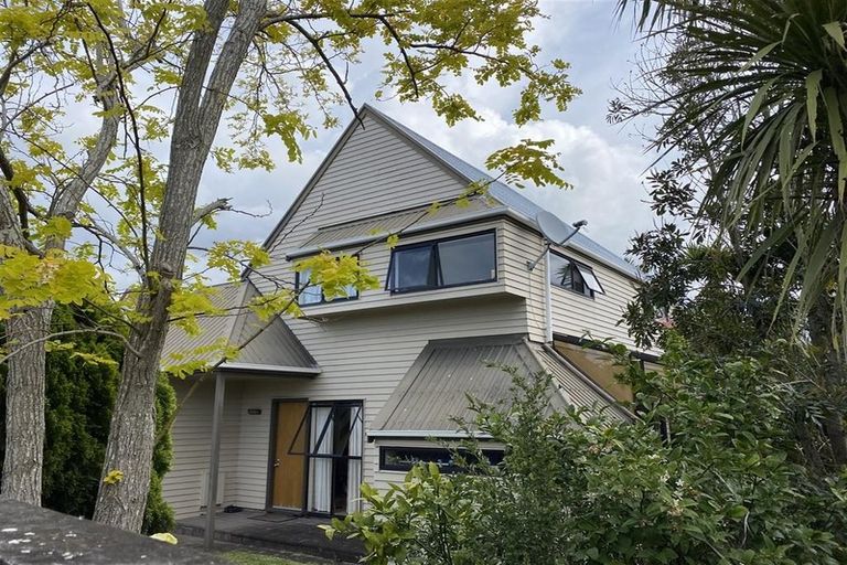 Photo of property in 1/8 Priestley Drive, Bucklands Beach, Auckland, 2014