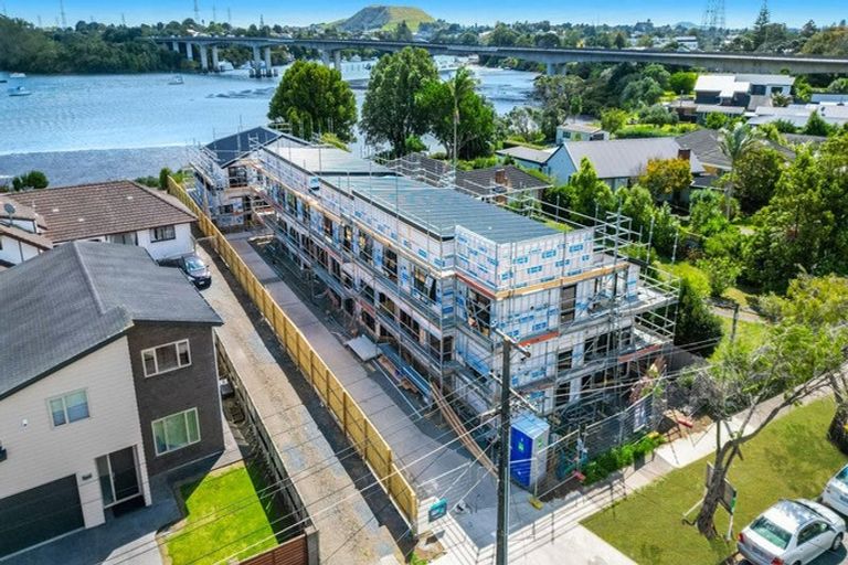 Photo of property in 39 Millen Avenue, Pakuranga, Auckland, 2010