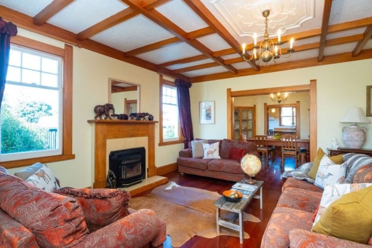 Photo of property in 114 Beach Road, Haumoana, 4102